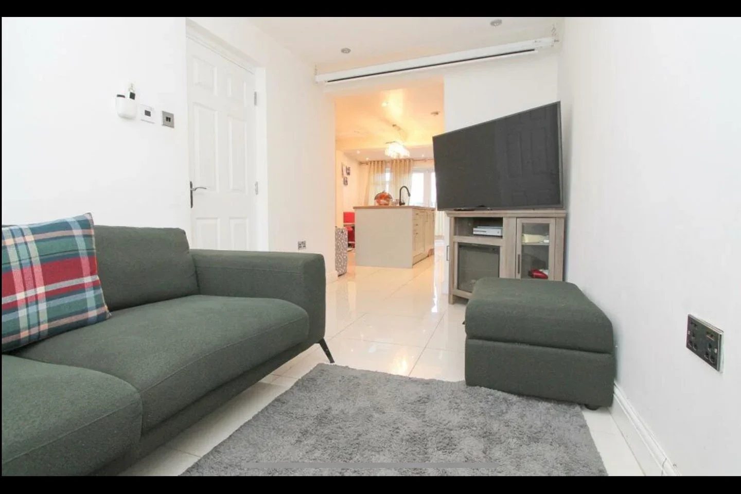 House Nash Close in Greater London