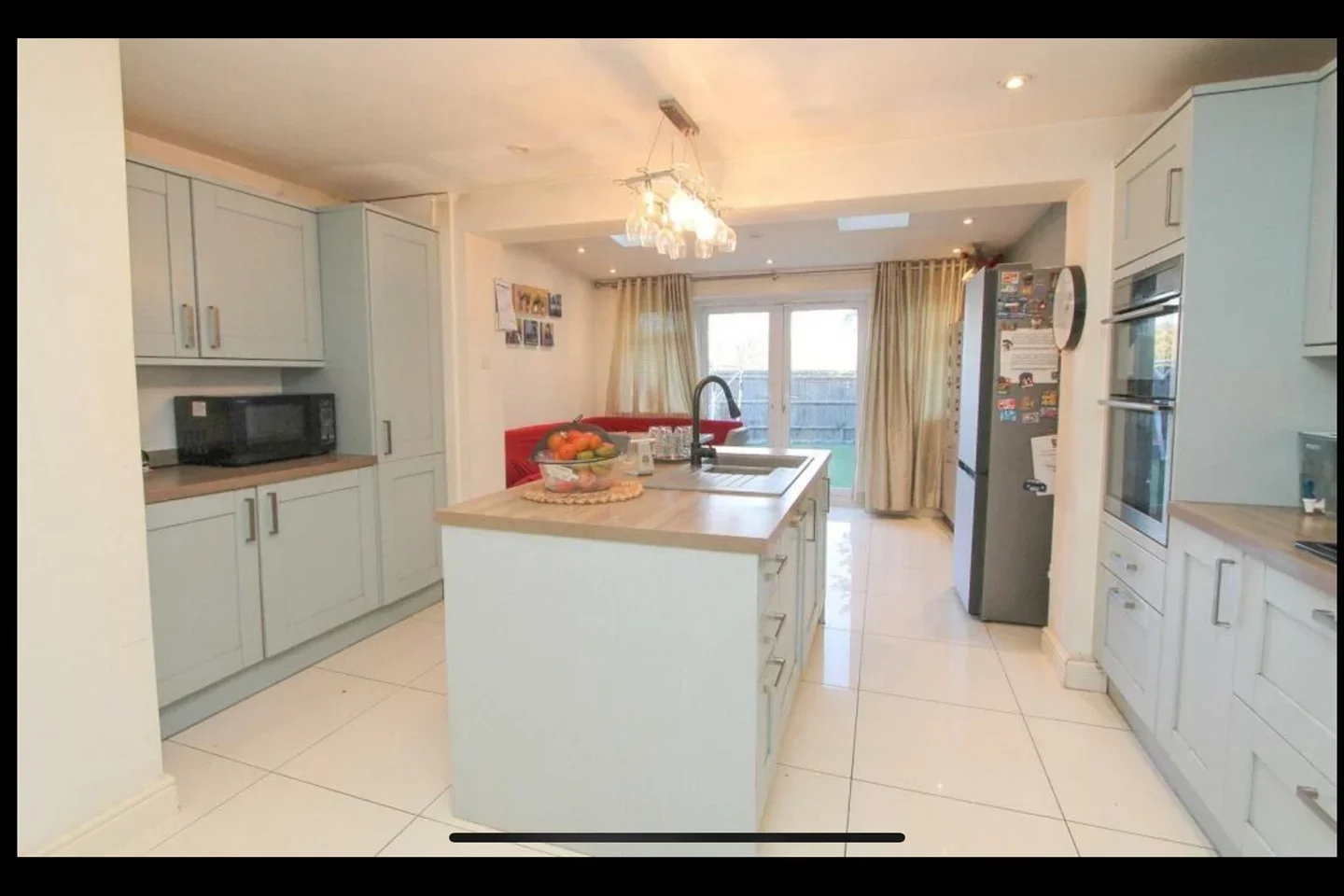 House Nash Close in Greater London