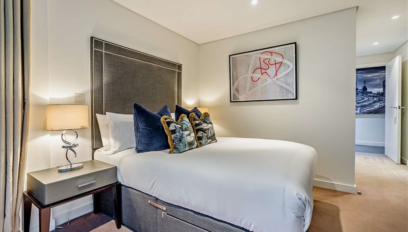 Flat Merchant Square in City of Westminster