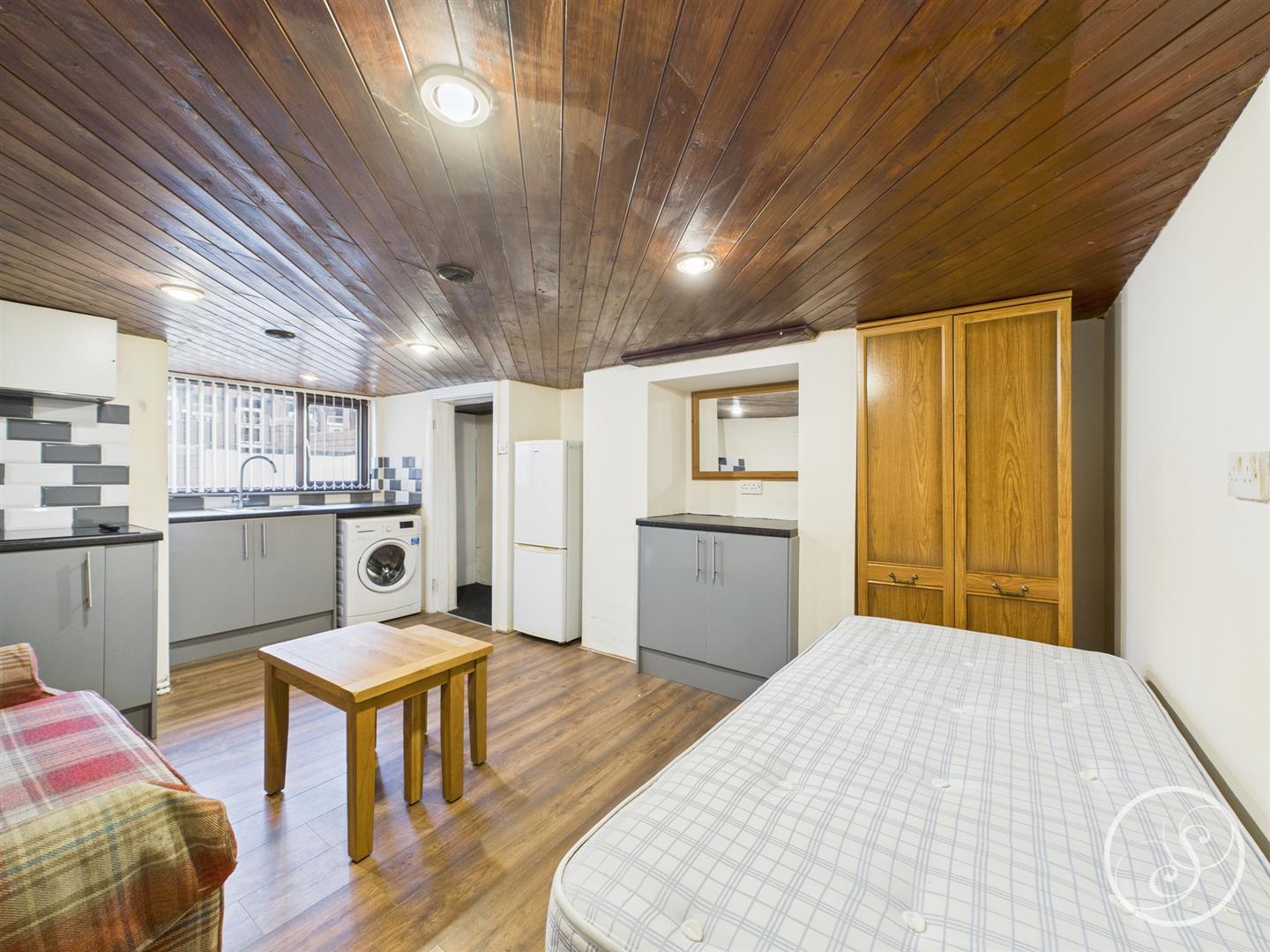 Flat St Hilda's Mount in Leeds