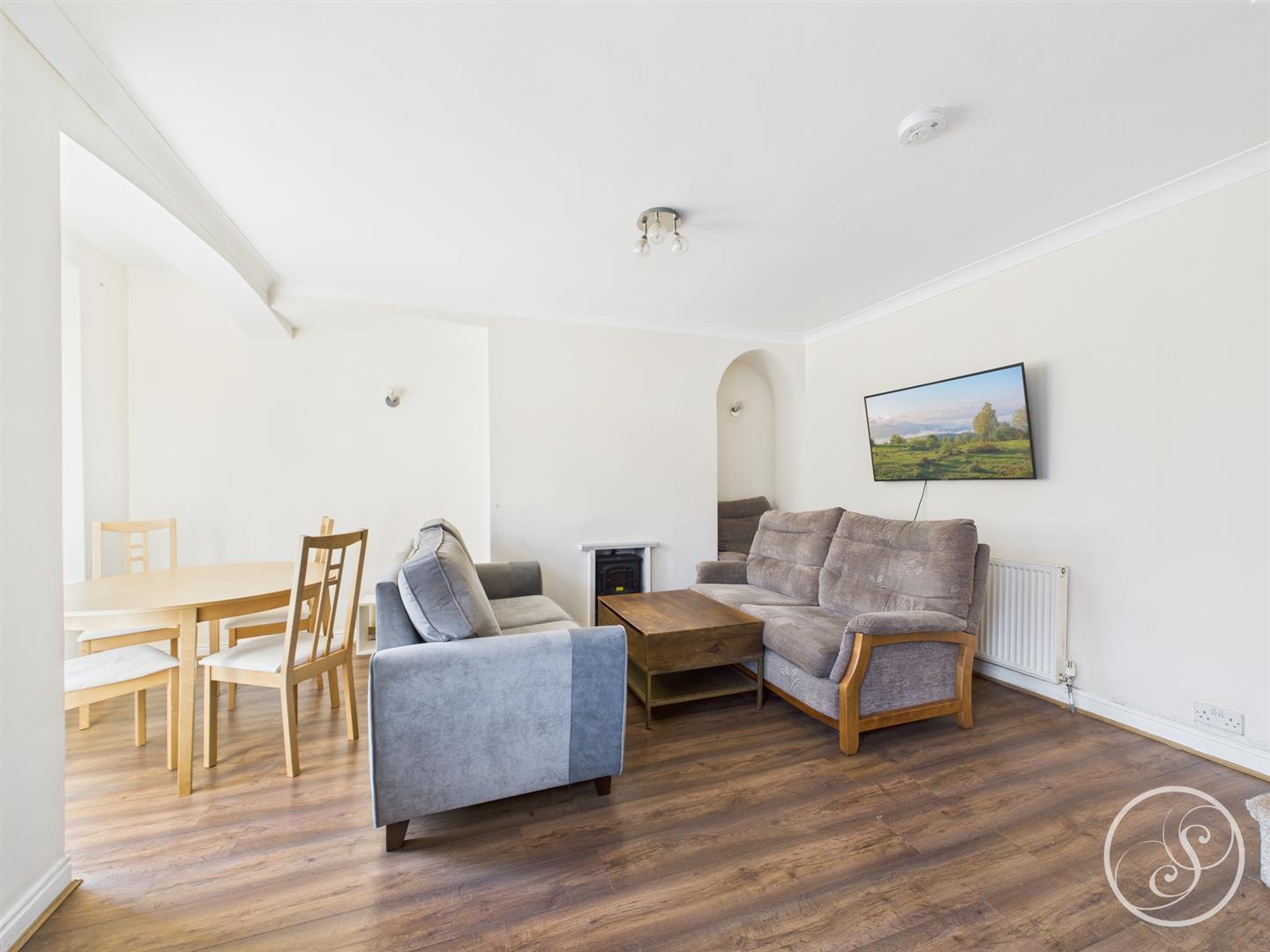 Flat St Hilda's Mount in Leeds