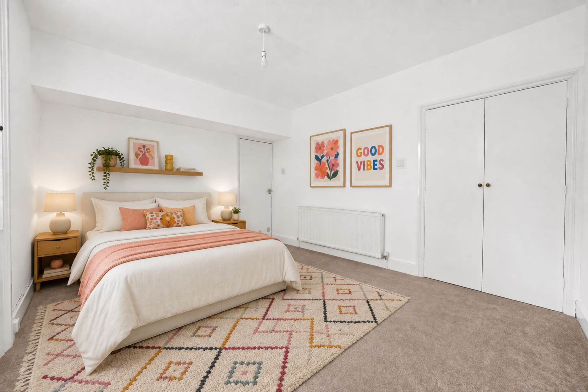 Flat Northchurch Road in Greater London