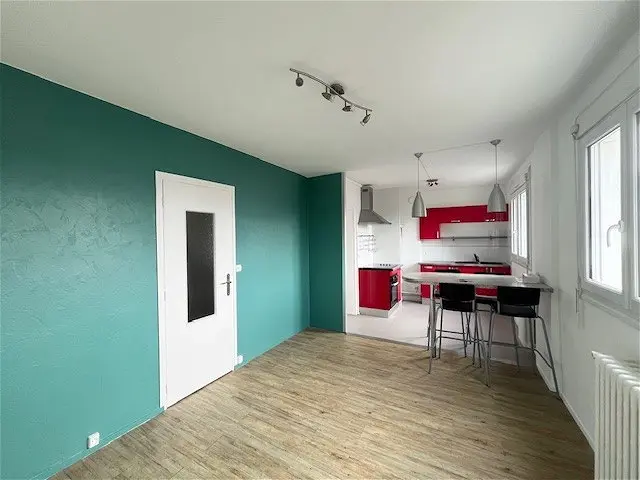 Flat Rue des Chalâtres in Nantes