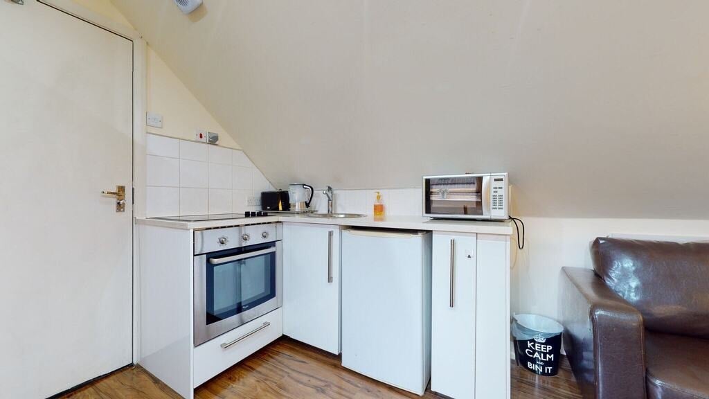 Room Anson Road in Greater London