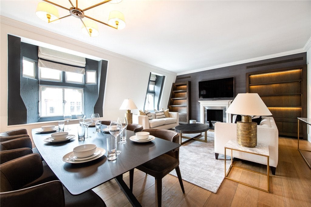 Flat Duke Street in City of Westminster