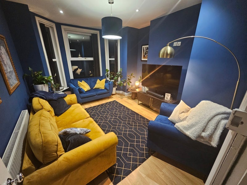 Room Walsingham Avenue in Manchester