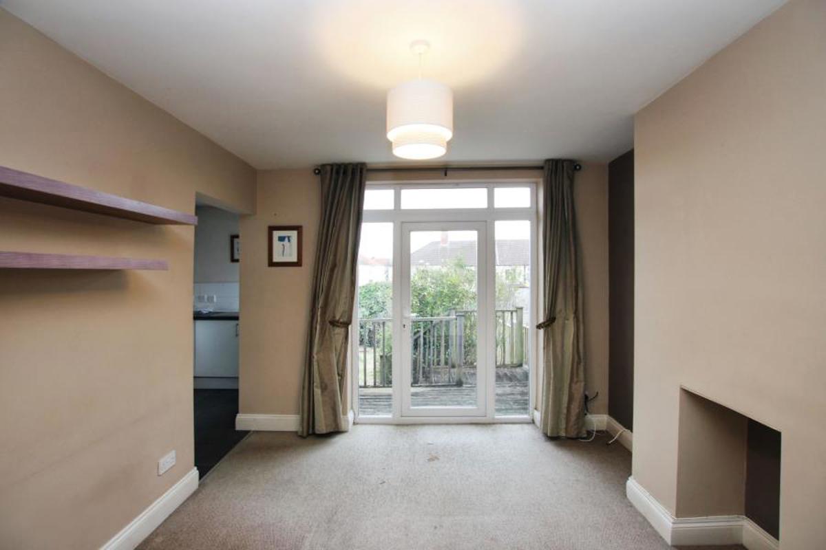 Flat Keys Avenue in Bristol