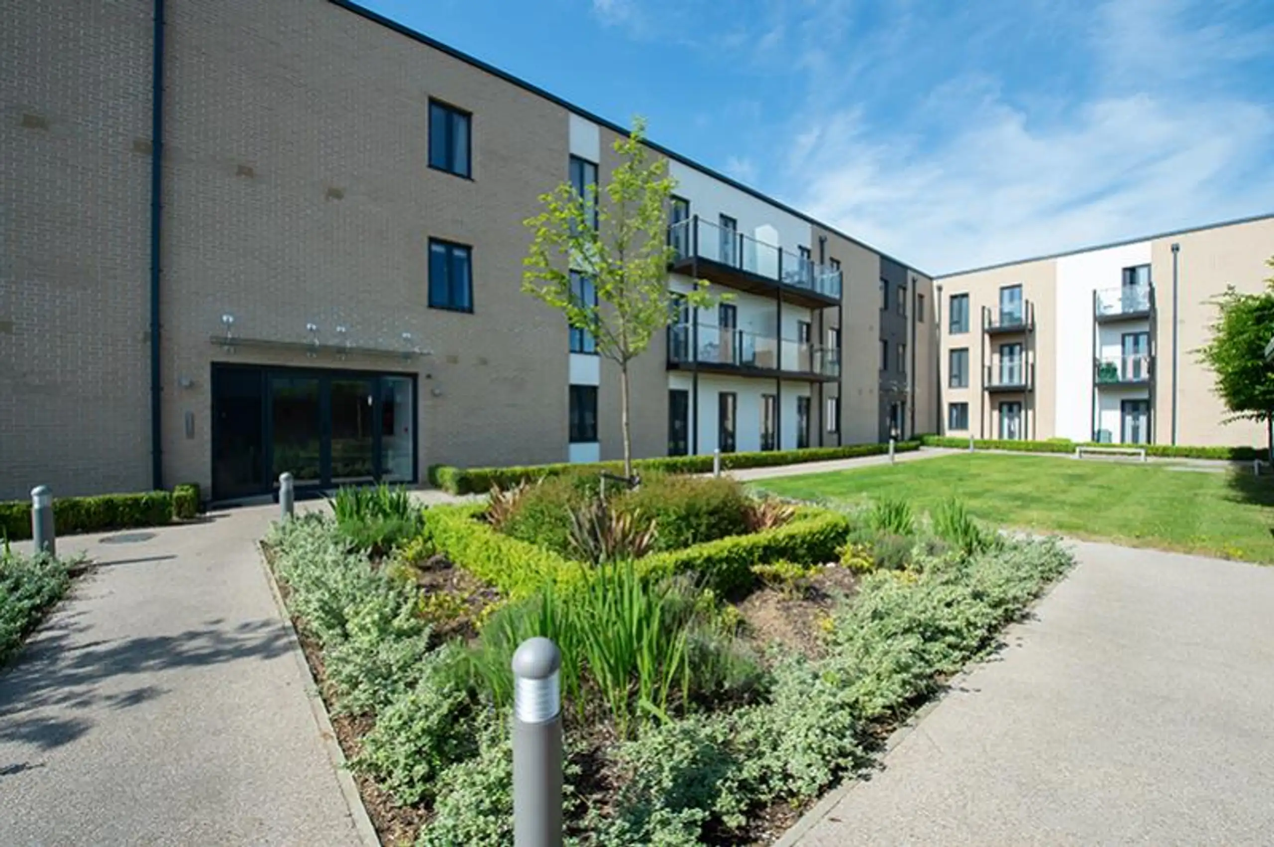 Flat Wenman Road in South Oxfordshire