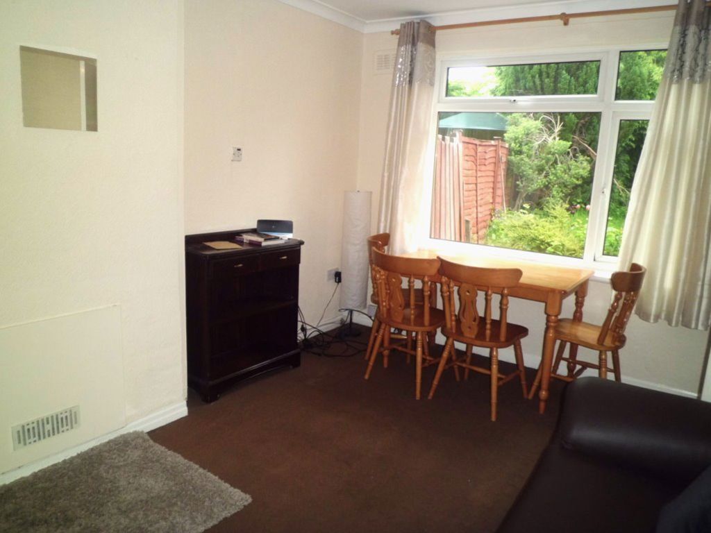 Room Quinton Road in Birmingham