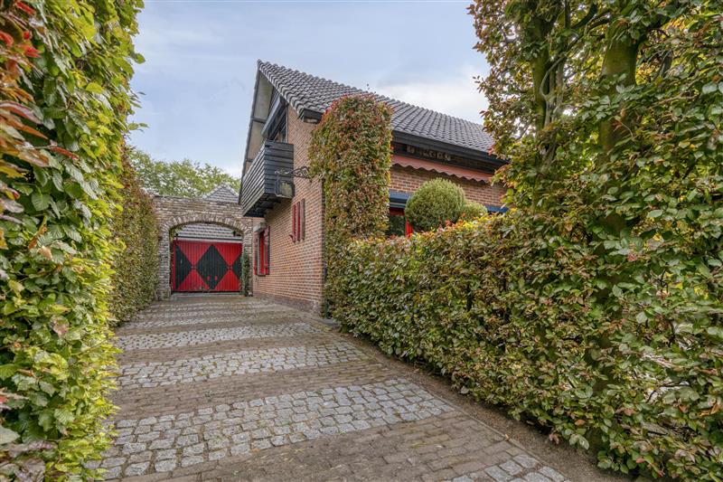 Vrijstaande woning te koop: Irenestraat 4, Nederweert