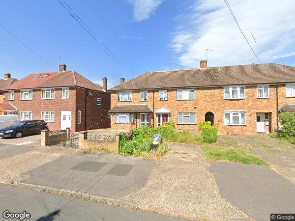 Flat Lansbury Drive in Greater London