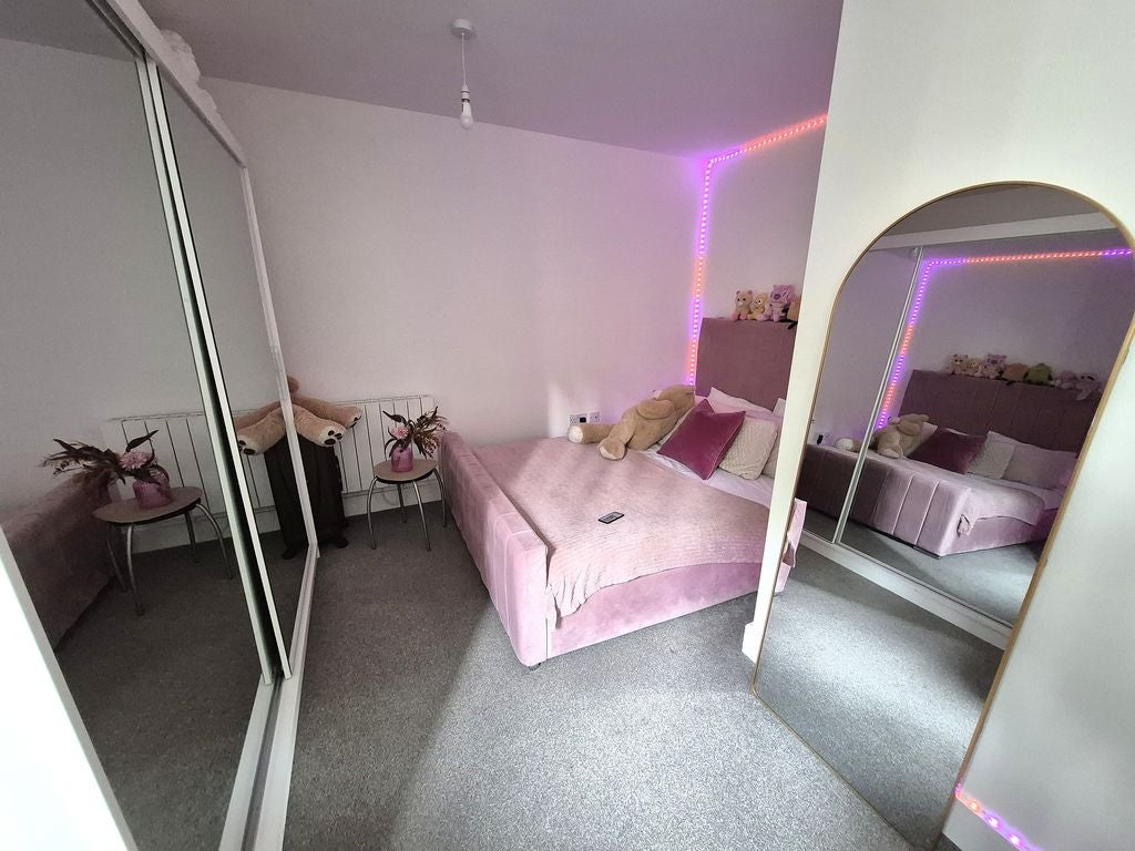 Flat Hagley Road in Birmingham