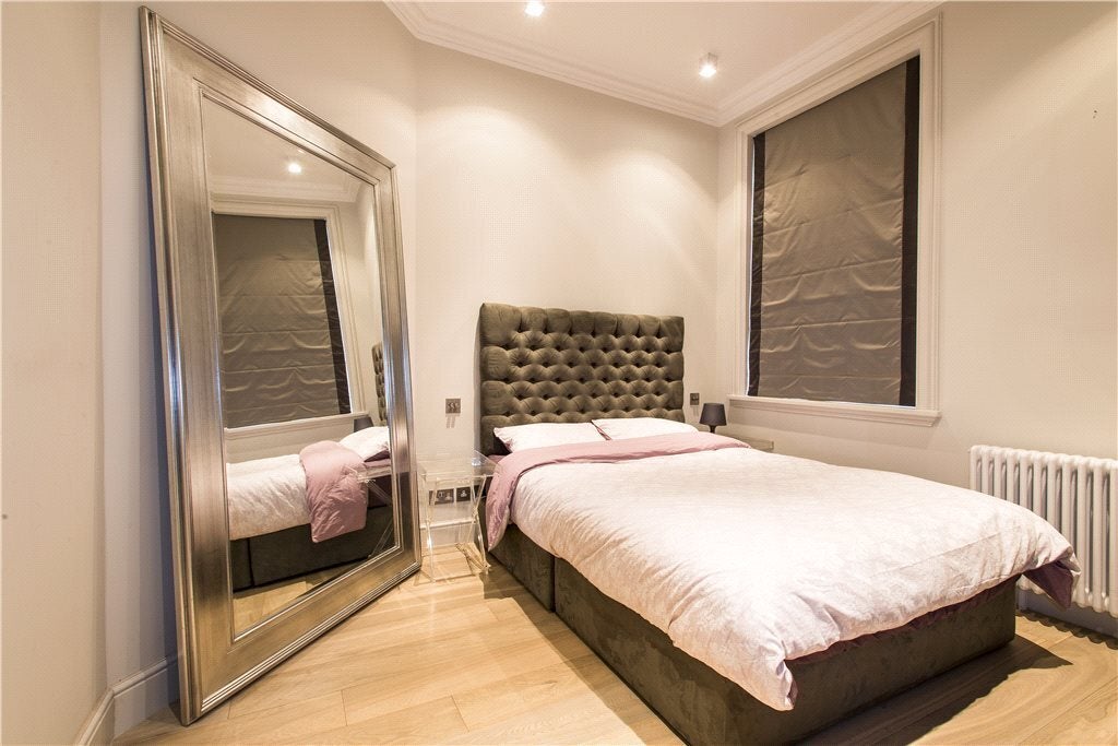 Flat Great Portland Street in City of Westminster