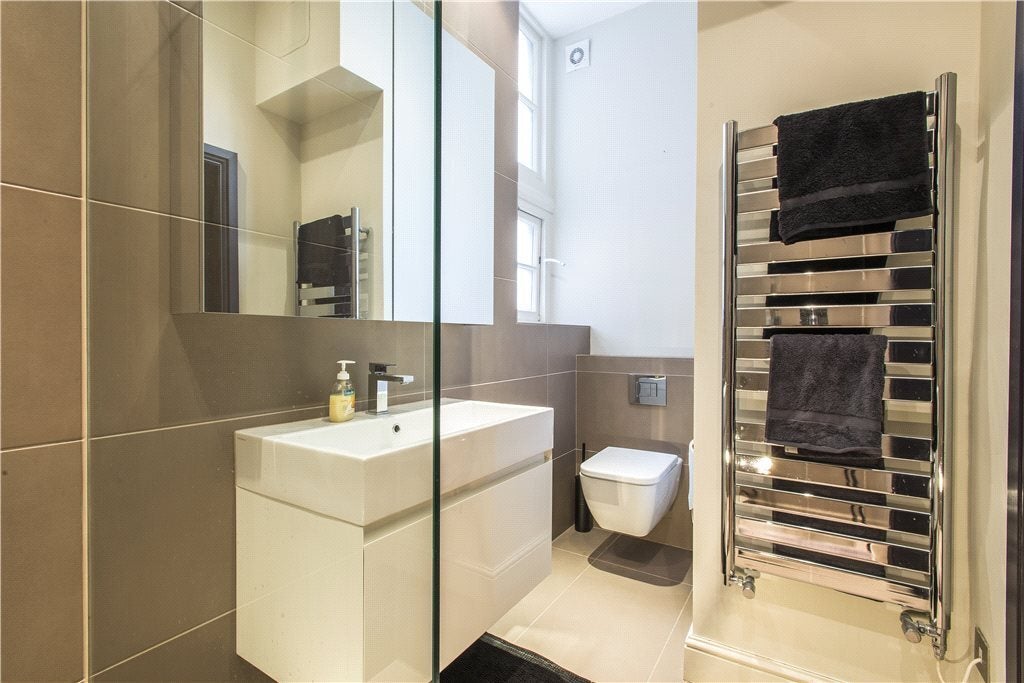Flat Great Portland Street in City of Westminster