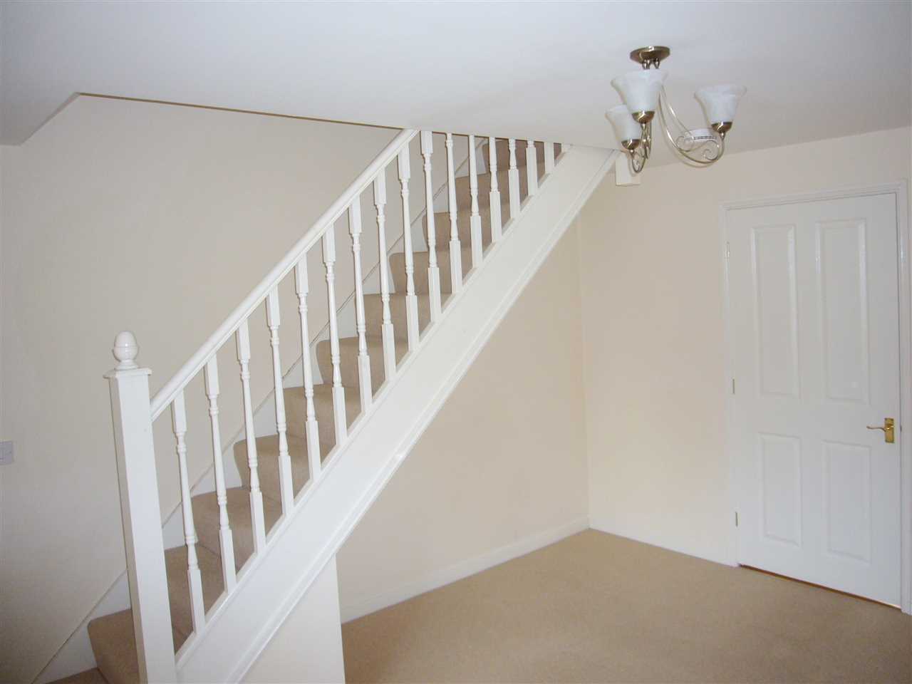 House Oakwell Close in Scunthorpe