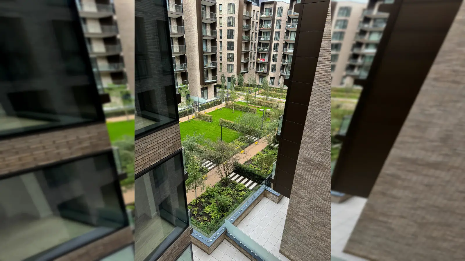 Flat Dingley Road in Greater London
