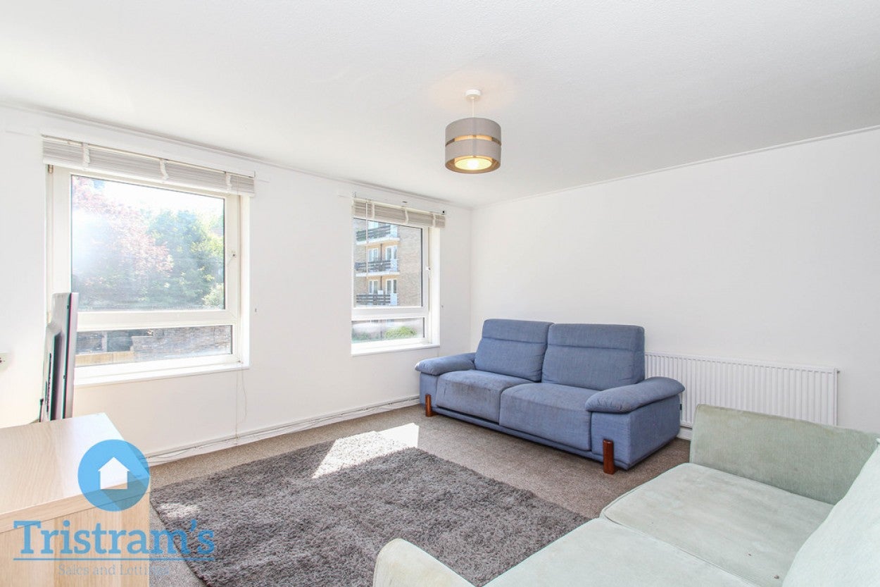 Flat Redcliffe Road in Nottingham