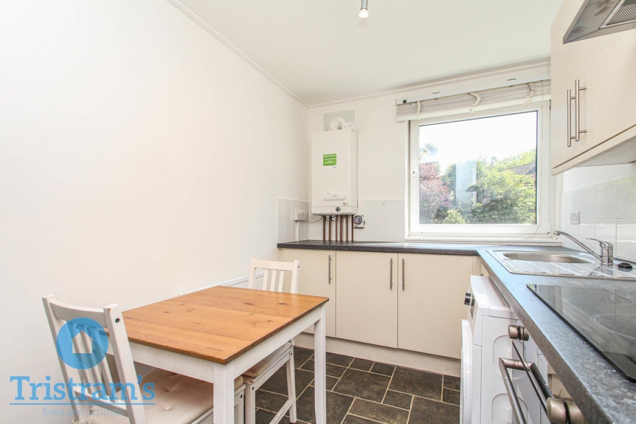 Flat Redcliffe Road in Nottingham