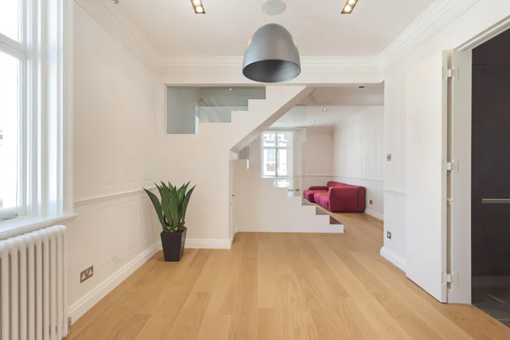 Flat Lennox Gardens in London