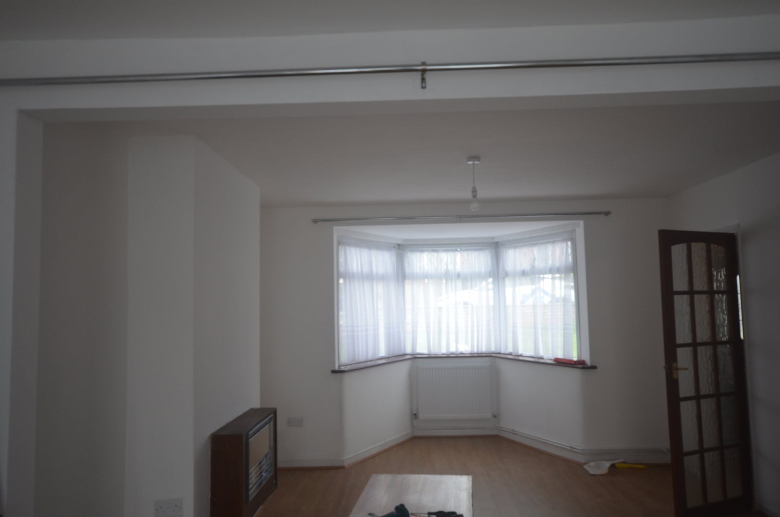 House Couchmore Avenue in Greater London