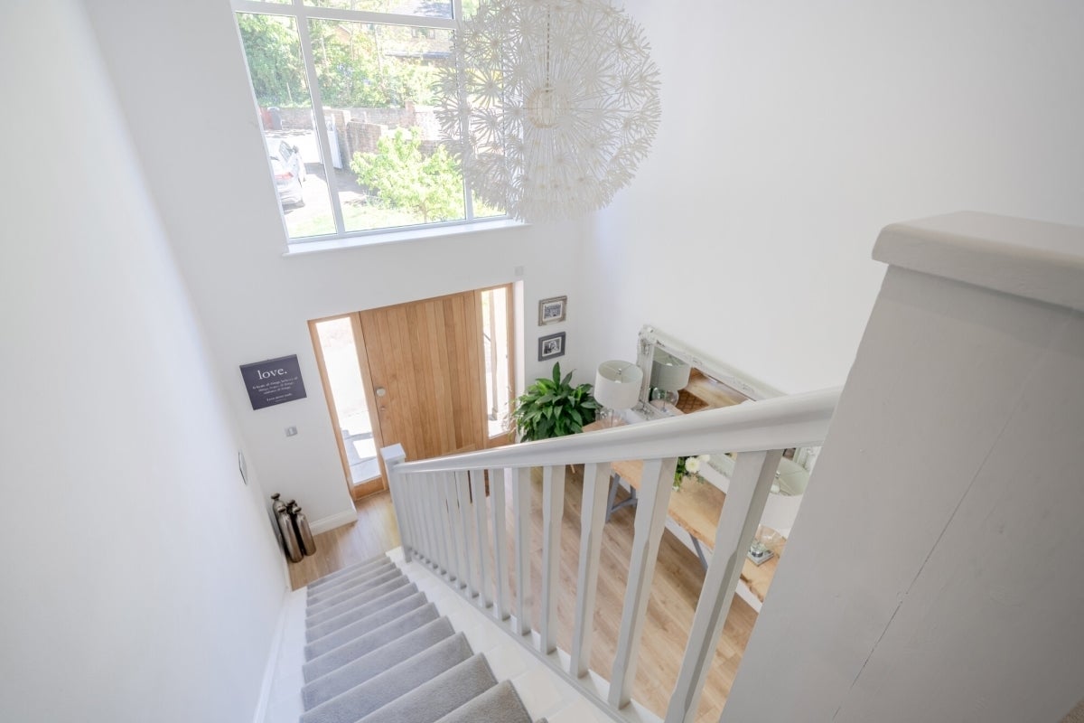 House Upper Icknield Way in Princes Risborough