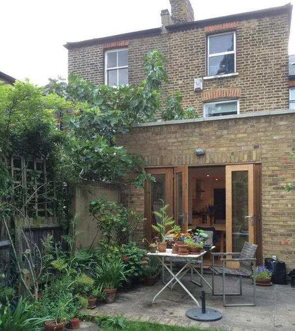 Room Allerton Road in Greater London