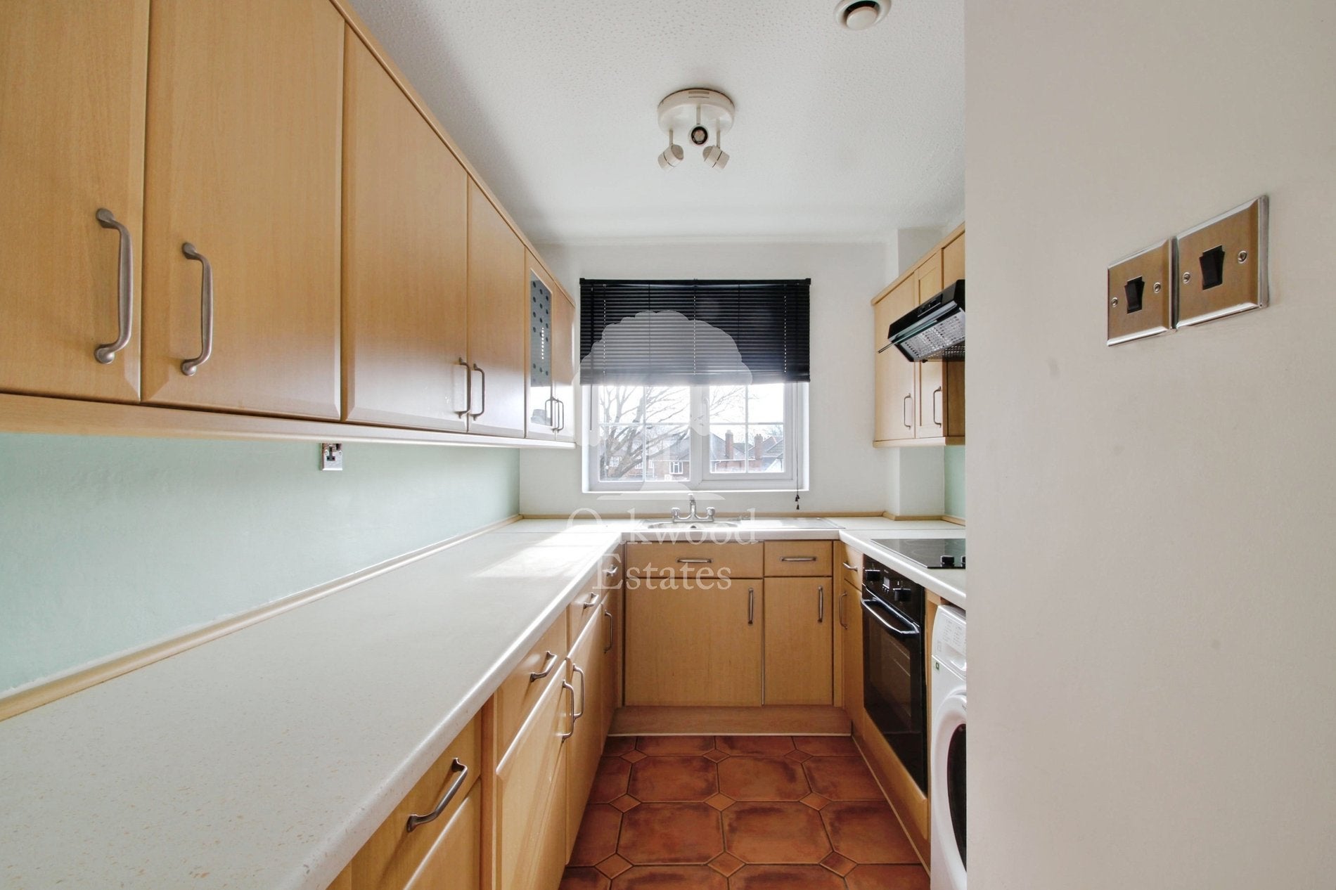 Flat Starwood Court in Slough