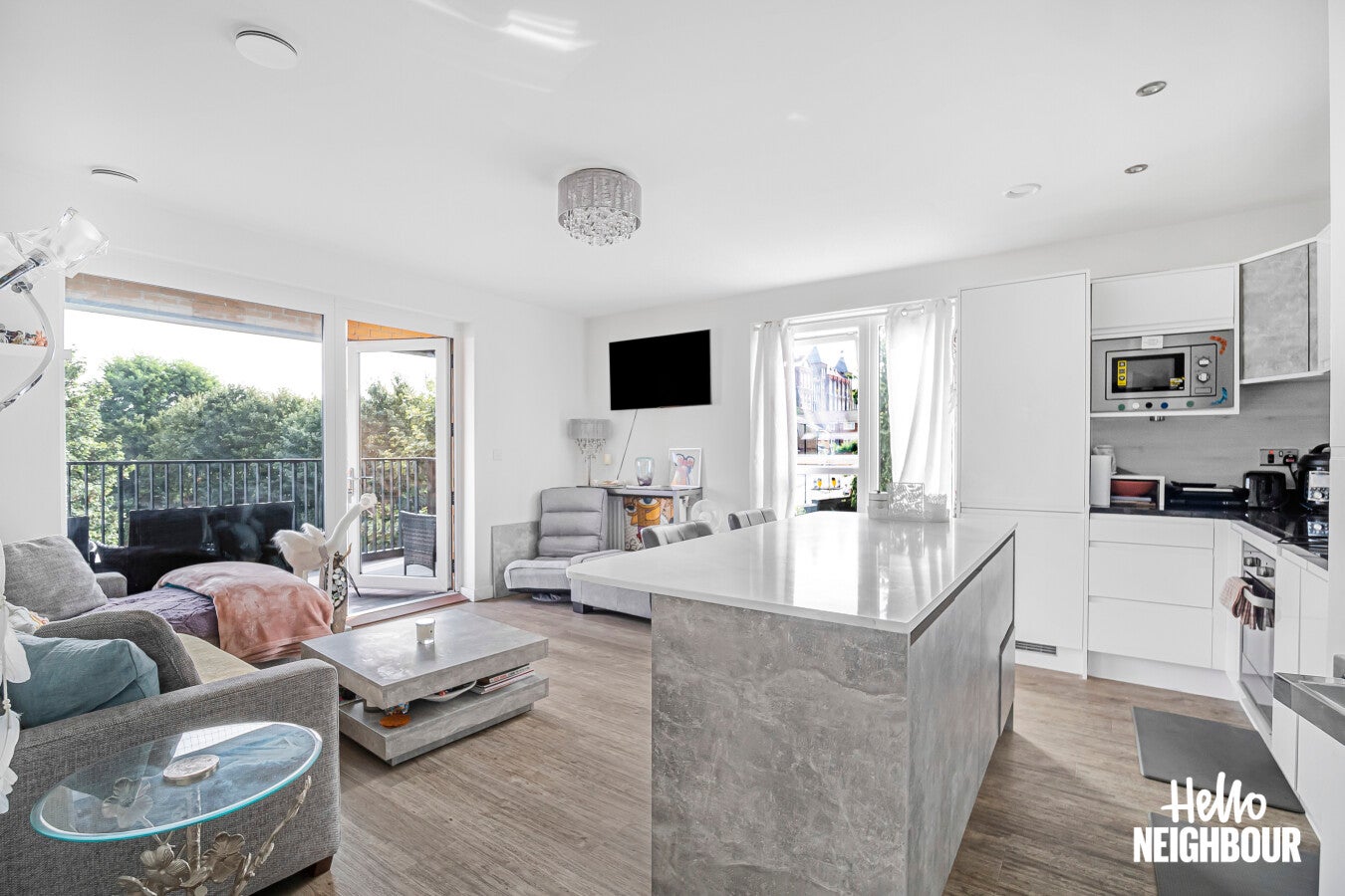 Flat Bowen Drive in Greater London