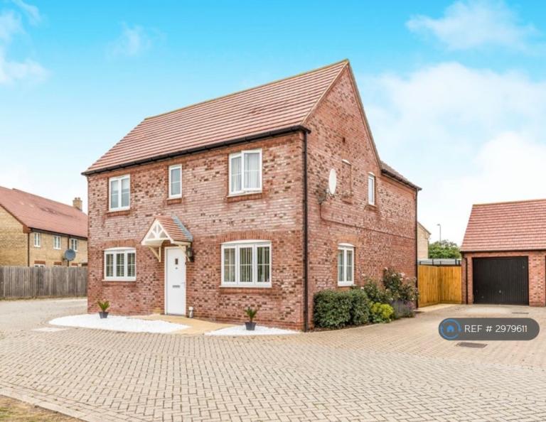 House Goodwood Close in Cherwell District