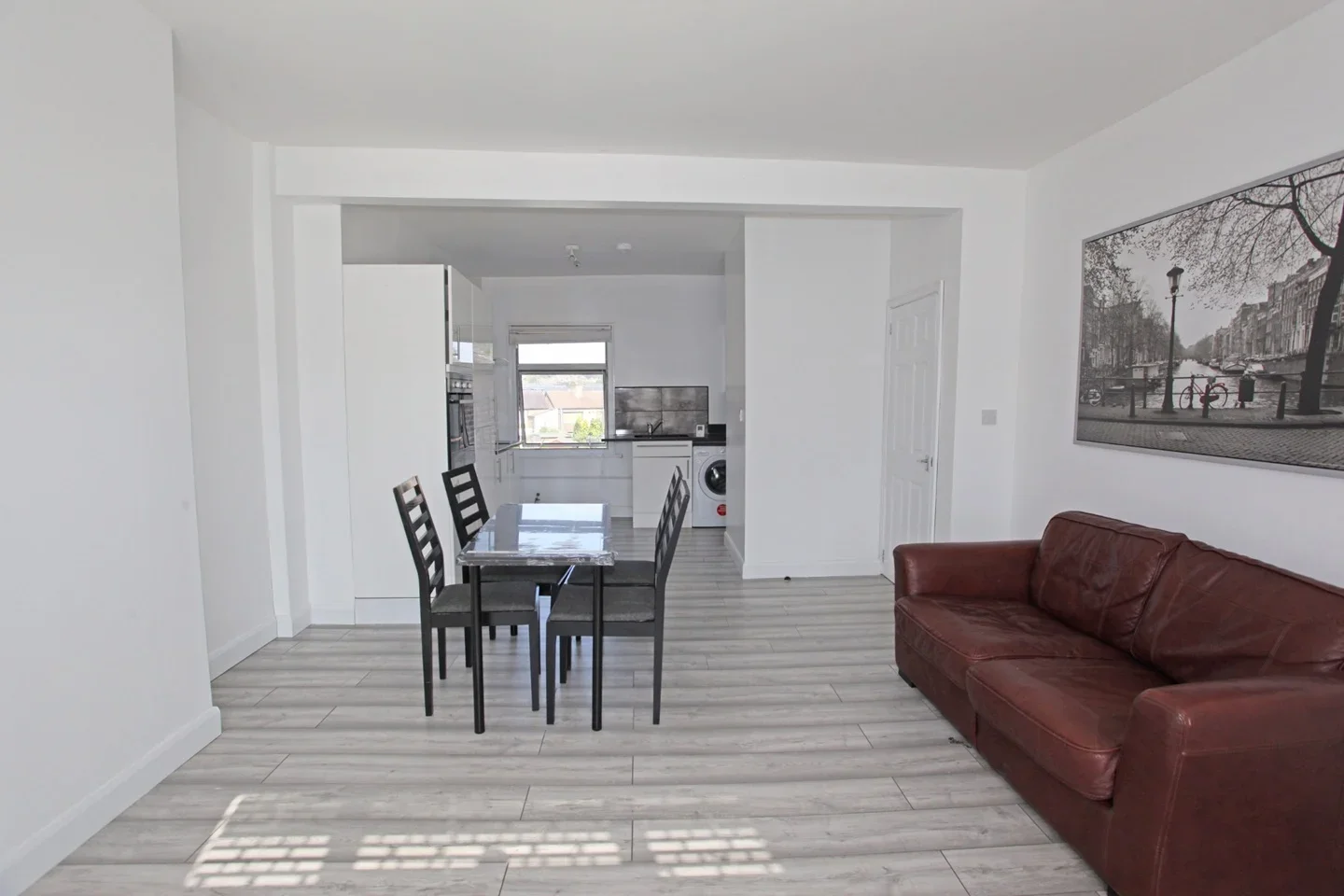 Flat Edward Road in Greater London