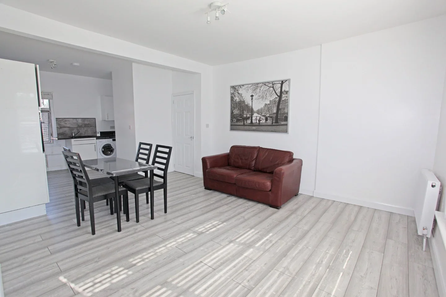 Flat Edward Road in Greater London