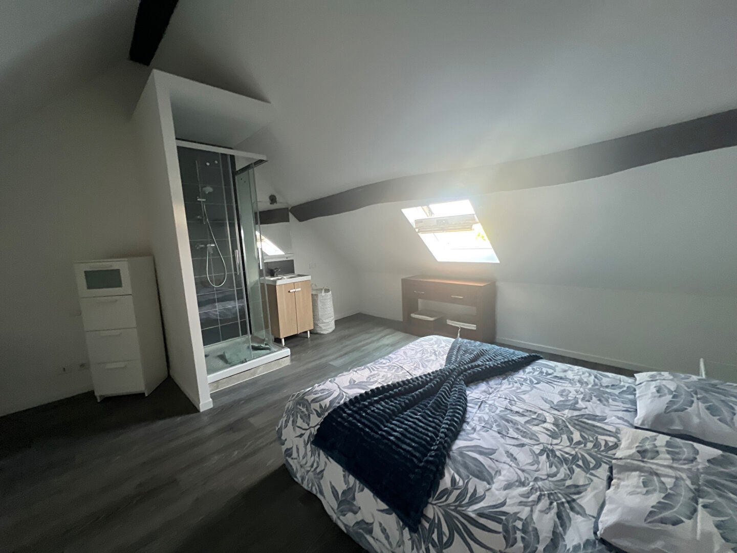 Chambre Rue des Filles à Coulanges-lès-Nevers