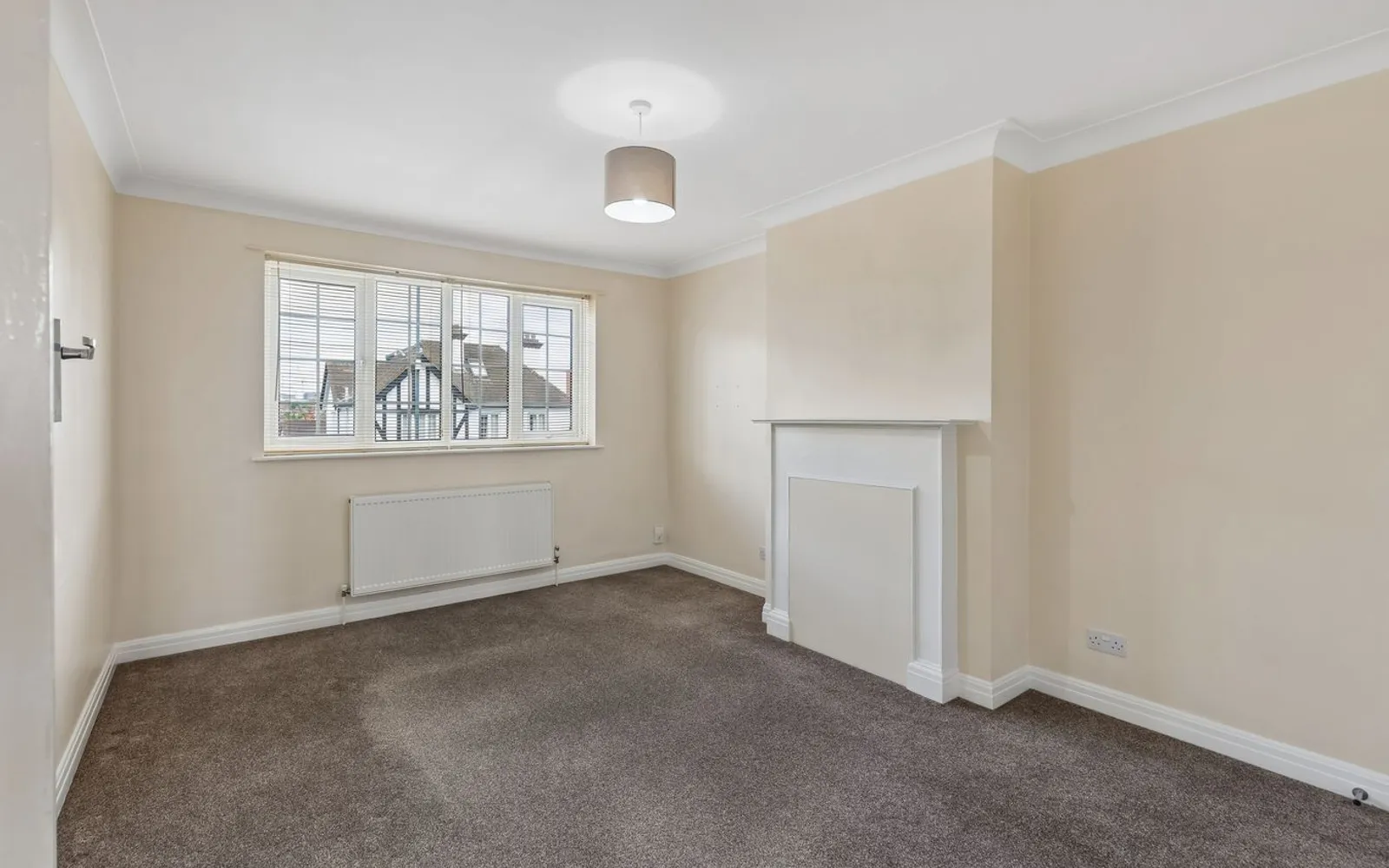 Flat Preston Road in Greater London