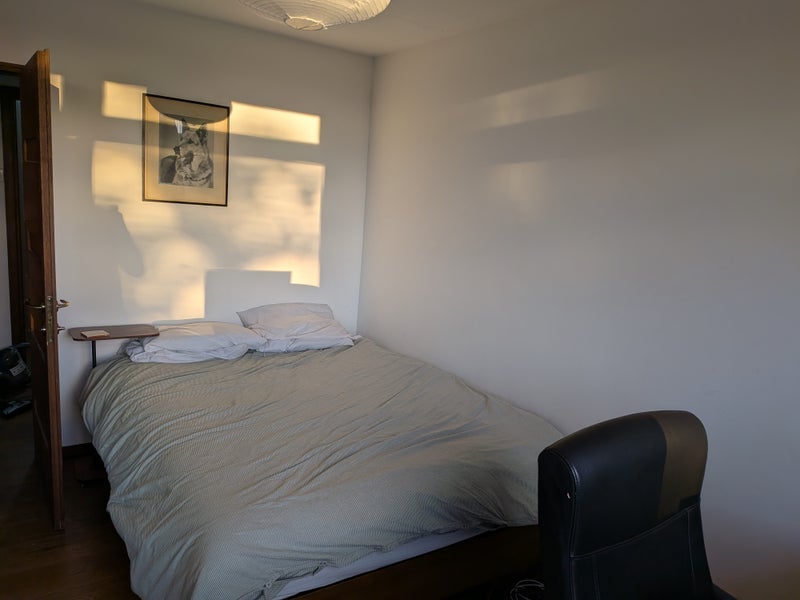 Flat Rowstock Gardens in Greater London