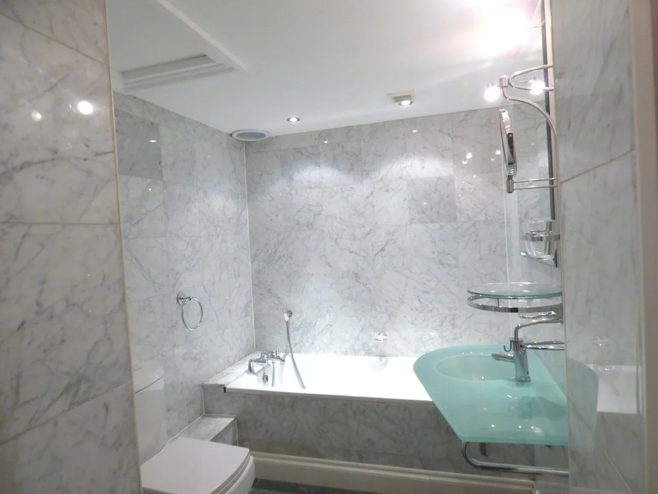 Flat Stockwell Green in Greater London
