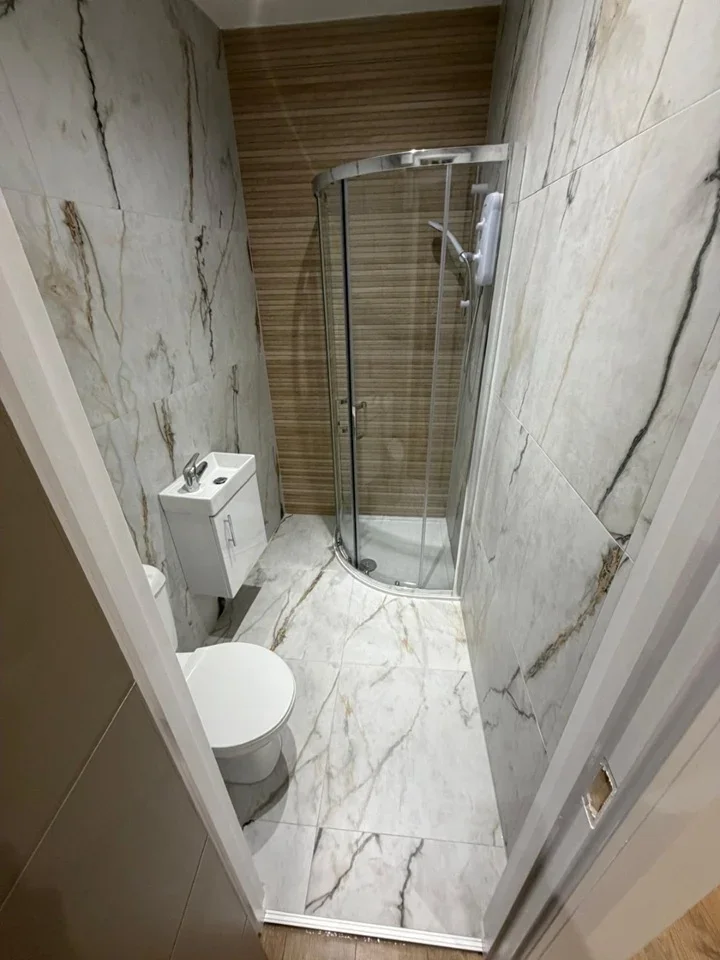 Room Orchard Road in Borough of Spelthorne