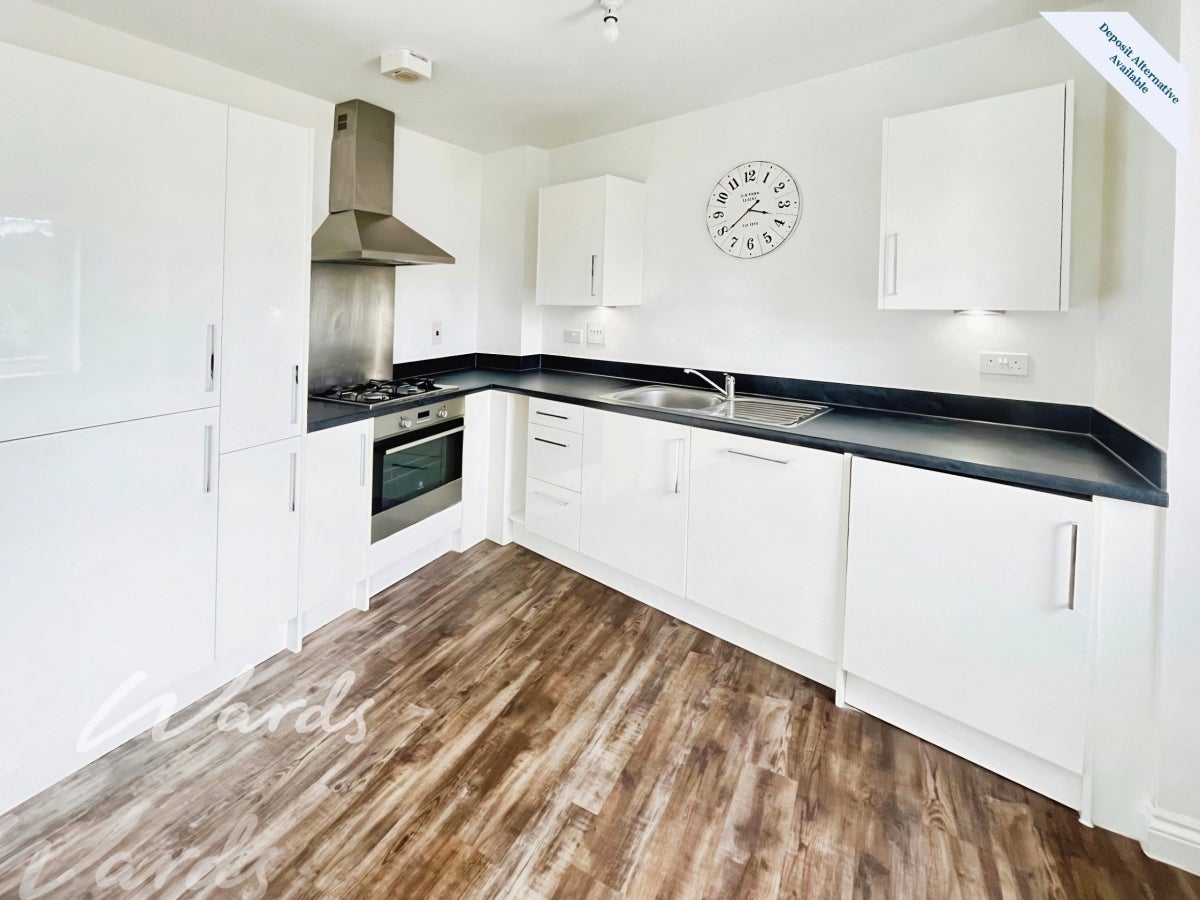 Flat Wills Crescent in Tonbridge and Malling