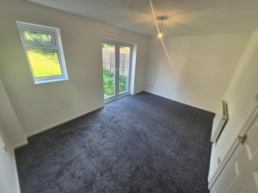 House Meadow Walk in Farnworth