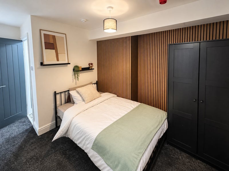 Room Norris Street in Warrington