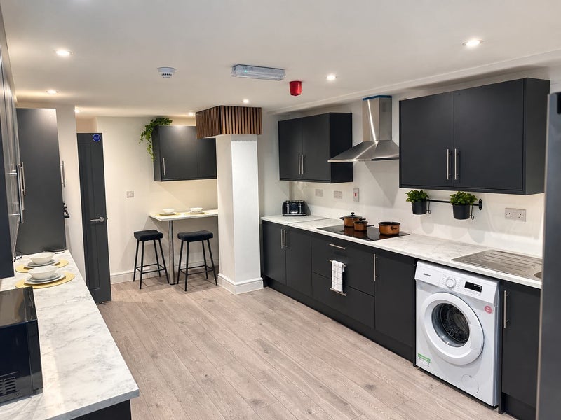 Room Norris Street in Warrington