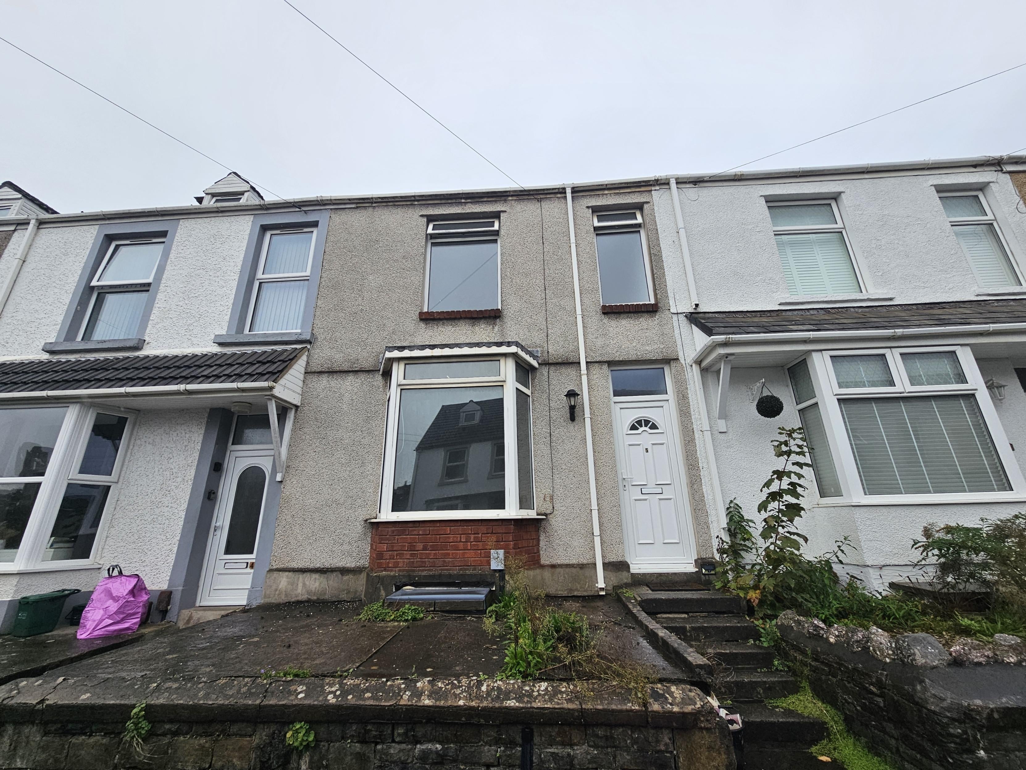 House Westbury Street in Swansea