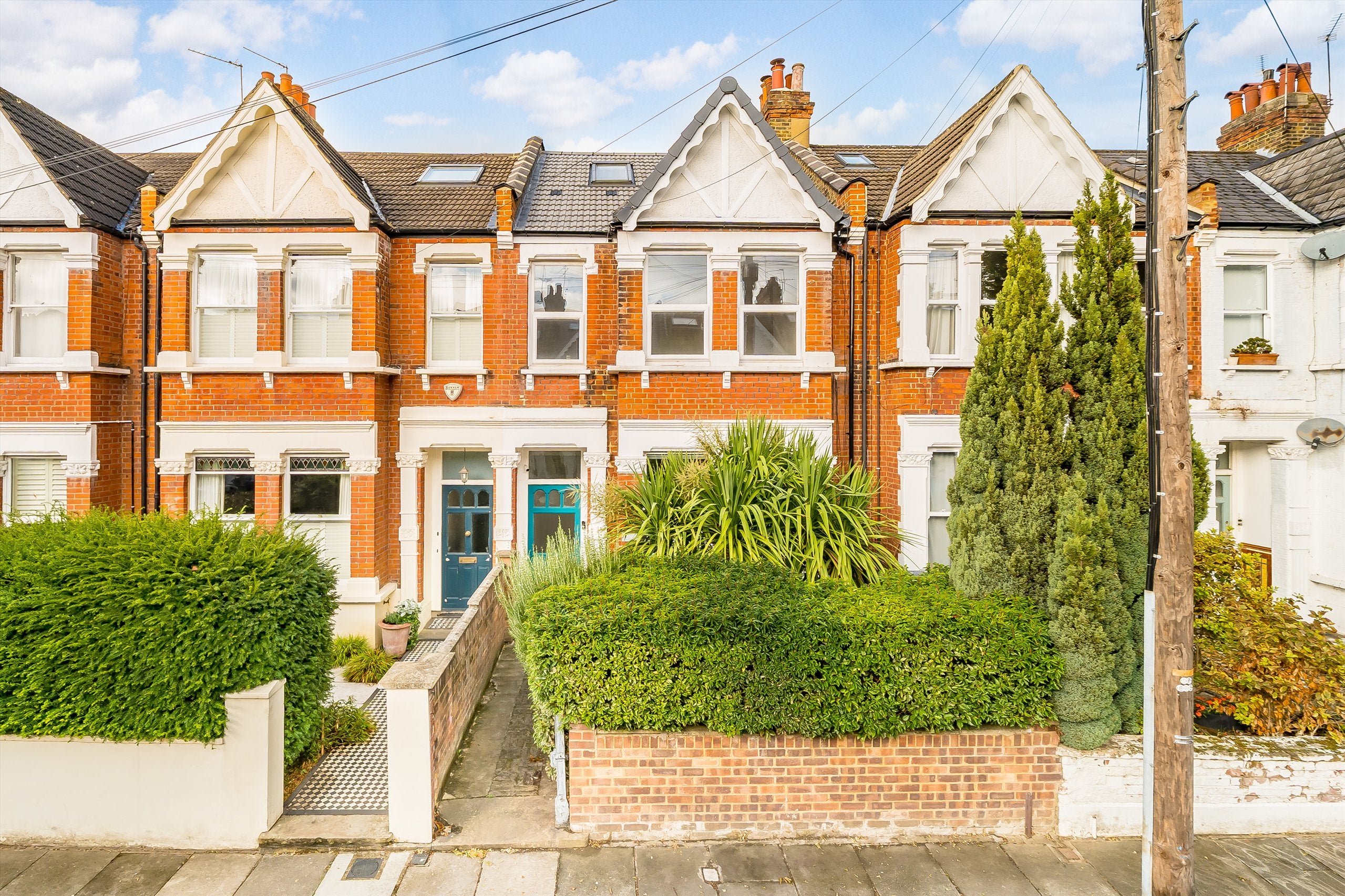 Flat Maldon Road in Greater London
