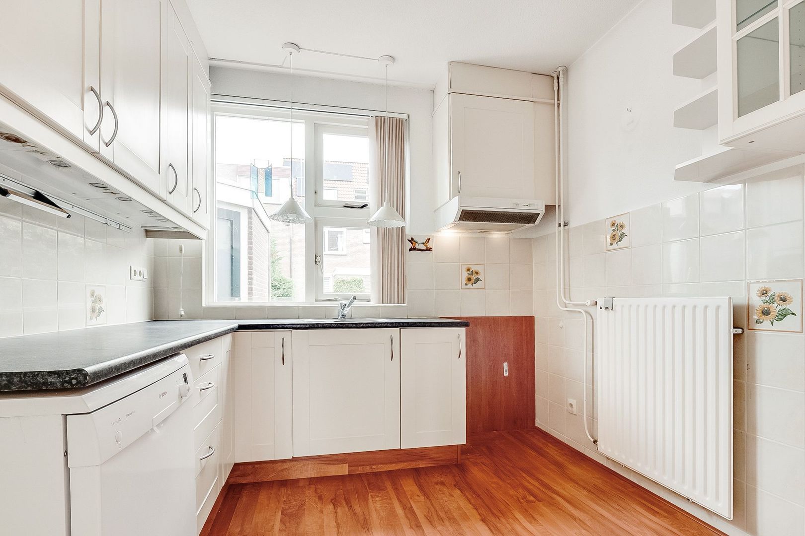 Tussenwoning te koop: Mijndenhof 107, Amsterdam