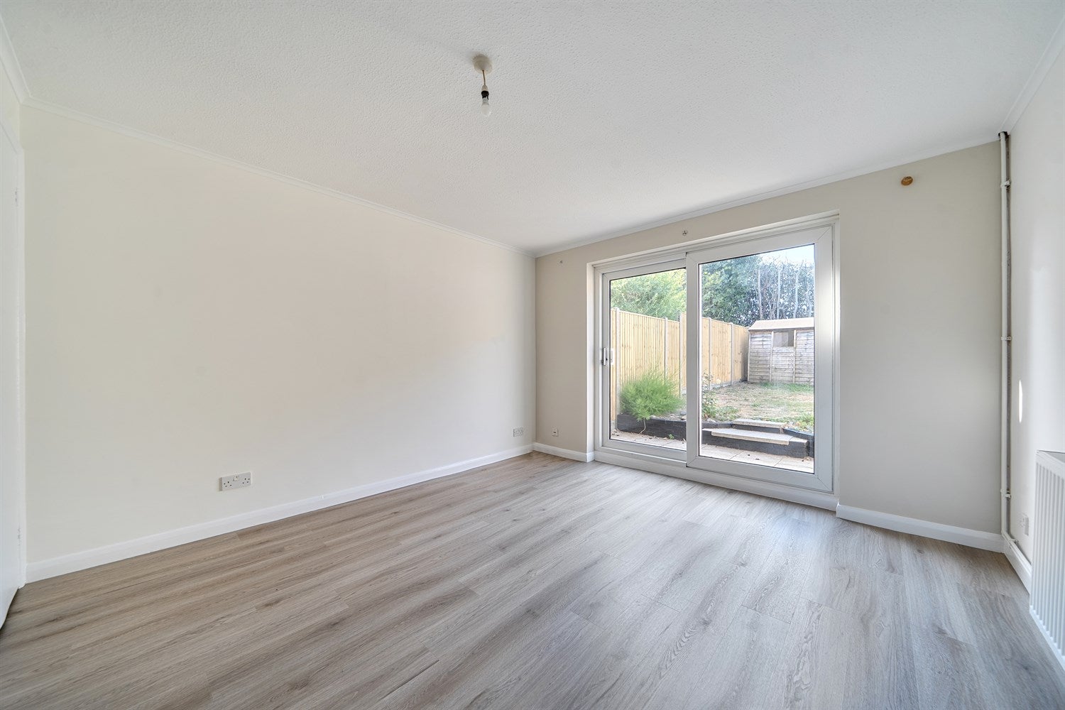 House Drake Close in Horsham