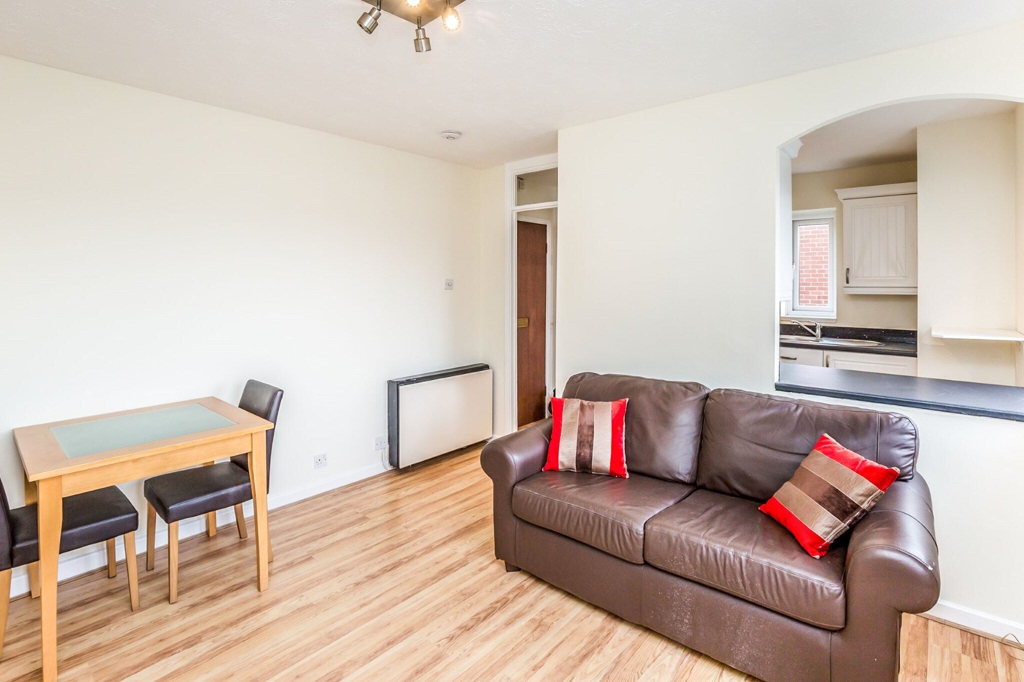 Flat St Johns Chase in Wakefield