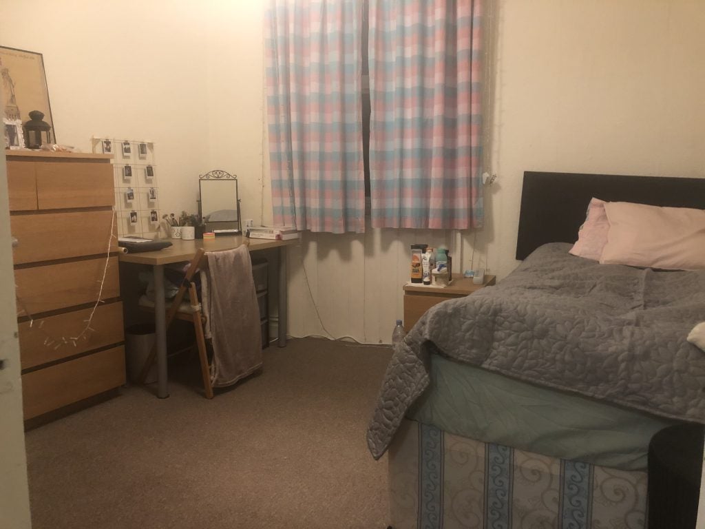 Flat Kelvin Grove in Newcastle upon Tyne