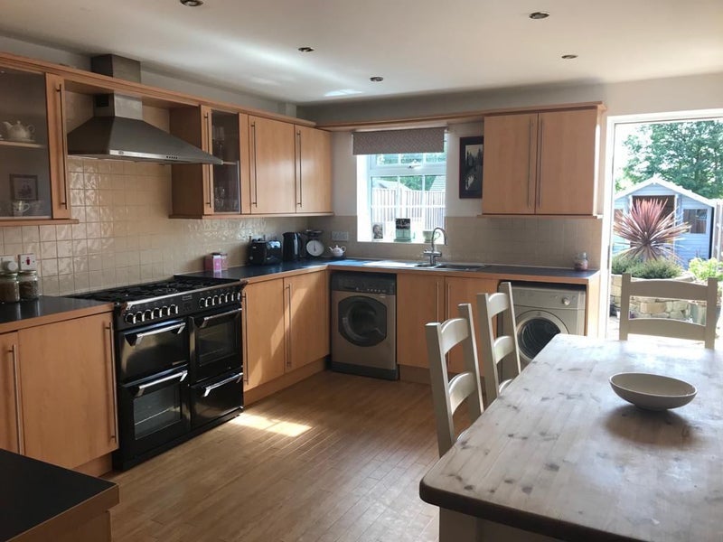Room Hunt Close in Rushcliffe