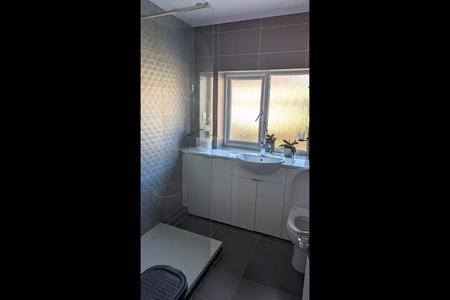 Room Advice Avenue in Grays