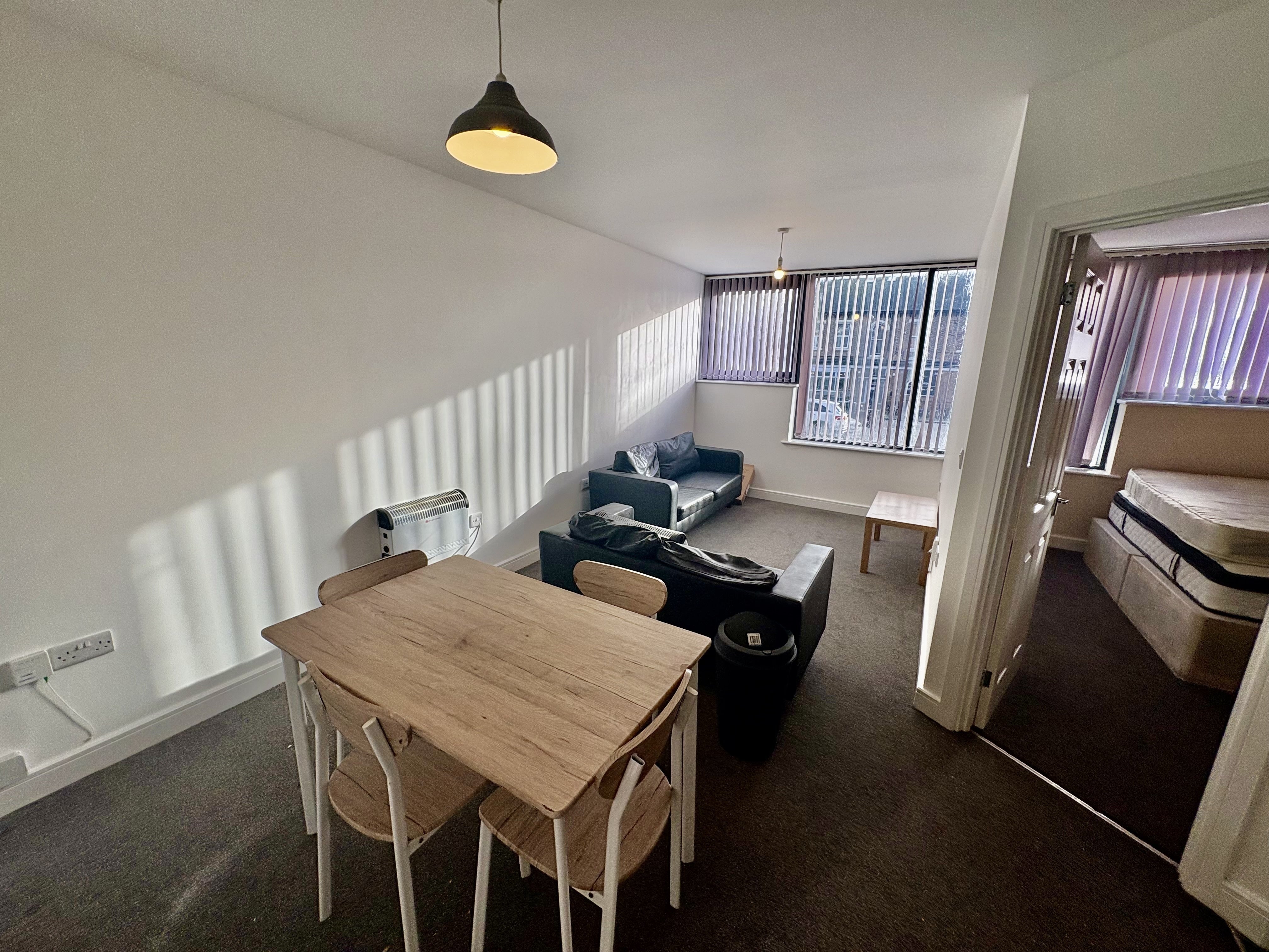 Flat Pelham Road in Nottingham