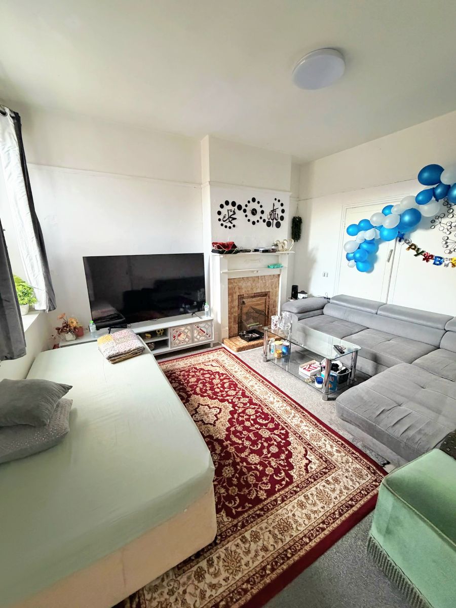 Flat Buxton Road in Hazel Grove